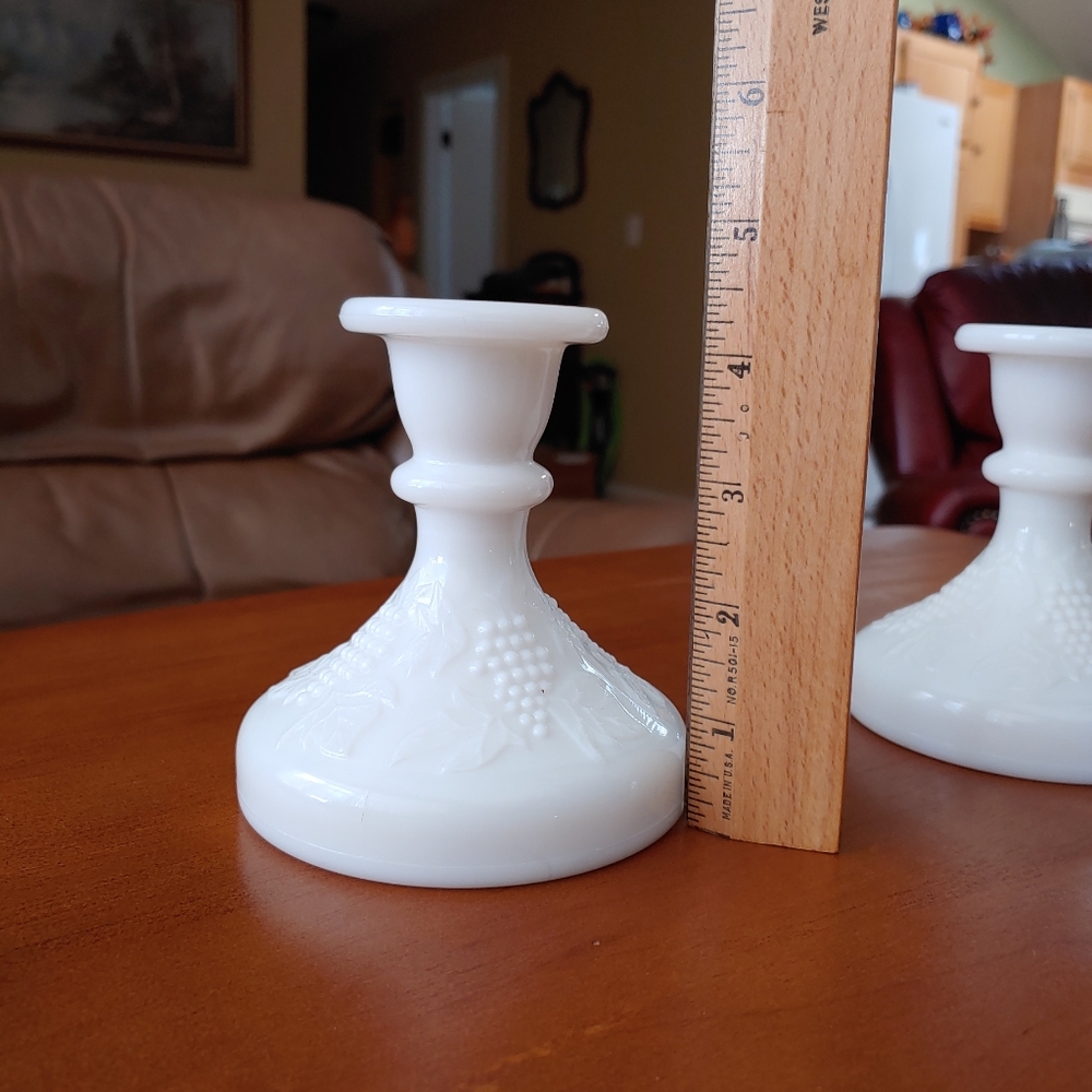 Vintage Milk Glass Candlestick Holders Harvest Grape Matching Set Rustic Decor - Picture 6 of 9